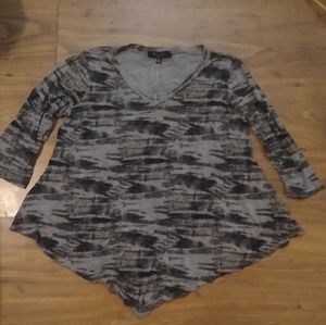 Women's Gray 3/4 sleeve shirt